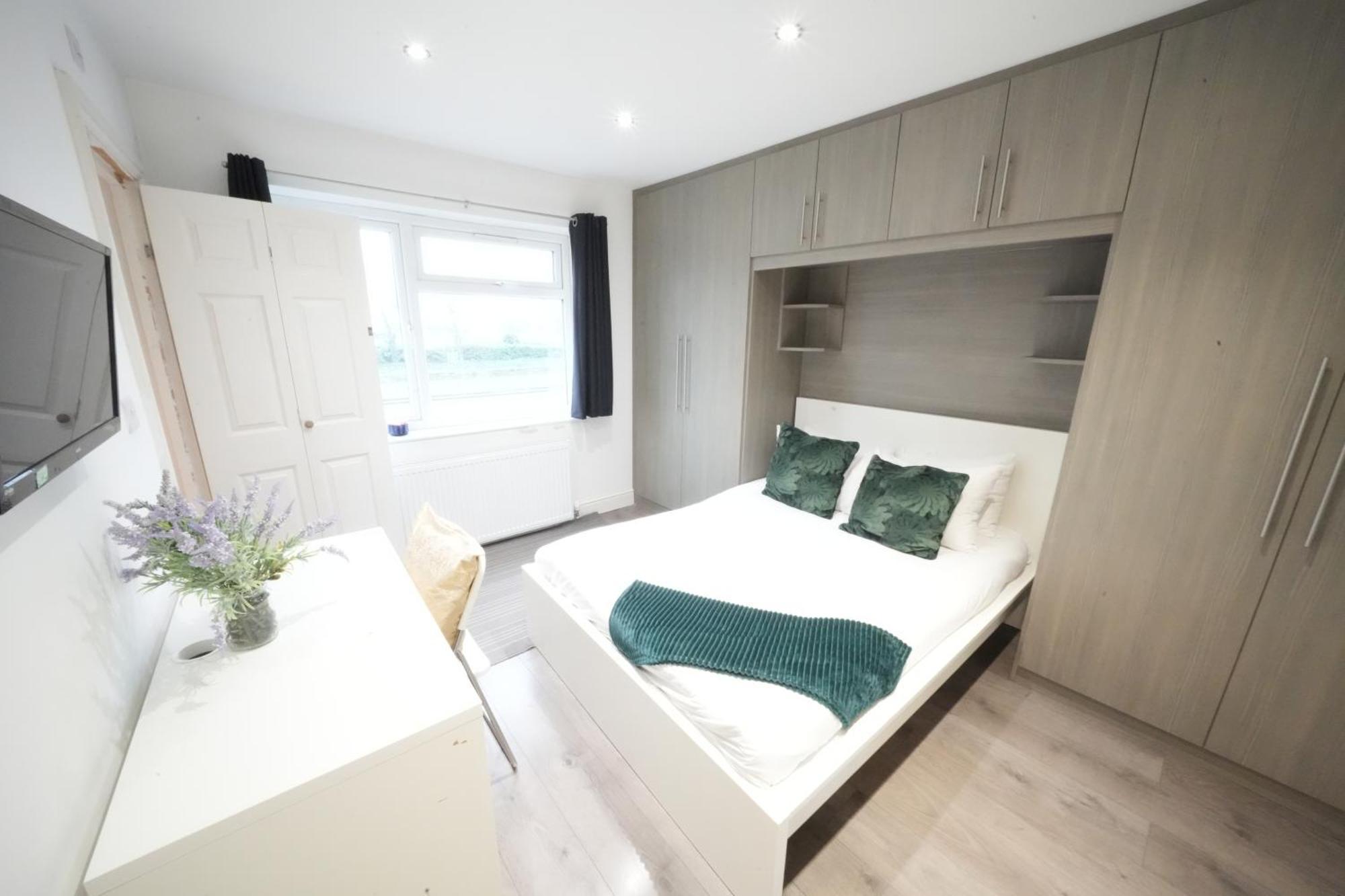 Grand Airport Ensuites Harmondsworth Dış mekan fotoğraf