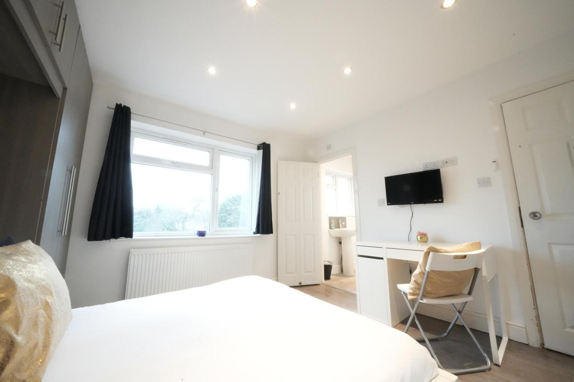 Grand Airport Ensuites Harmondsworth Dış mekan fotoğraf