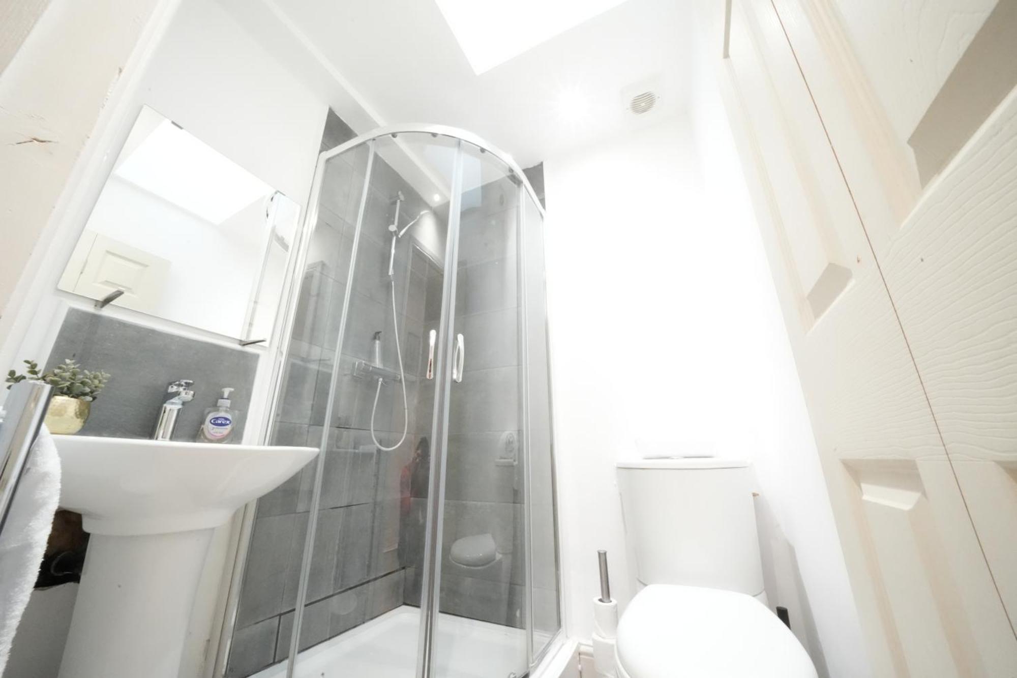 Grand Airport Ensuites Harmondsworth Dış mekan fotoğraf